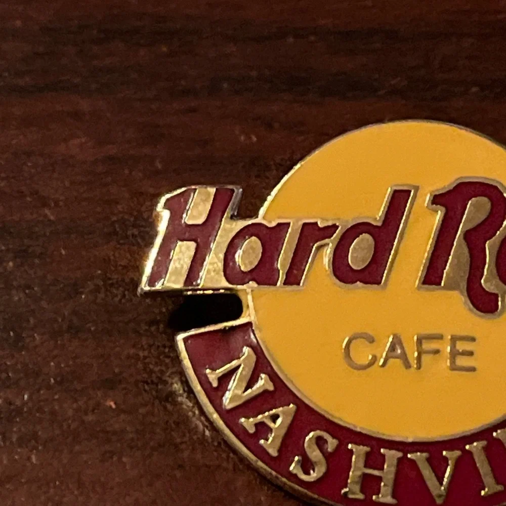 Hard Rock Cafe Nashville Tennessee Lapel Hat‎ Pin